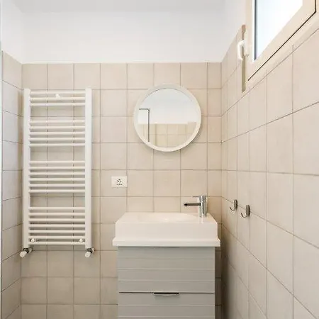 Downtown Modern - 2Br Apartment Bucharest Exterior photo
